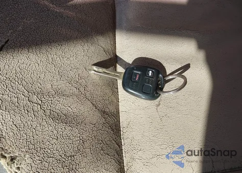 2002 Lexus Es 300 из США, поврежденный, VIN JTHBF30G825004520